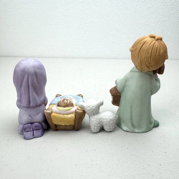 Vintage NATIVITY SET Children's 4 Piece Ceramic CHRISTMAS DARLING Baby Jesus - Picture 9 of 11